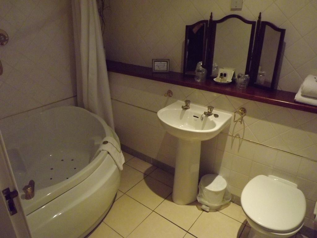 The Hotel Broughty Ferry ดันดี ภายนอก รูปภาพ