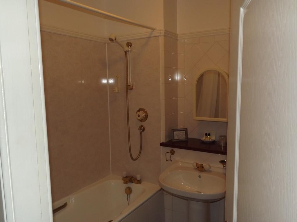 The Hotel Broughty Ferry ดันดี ภายนอก รูปภาพ
